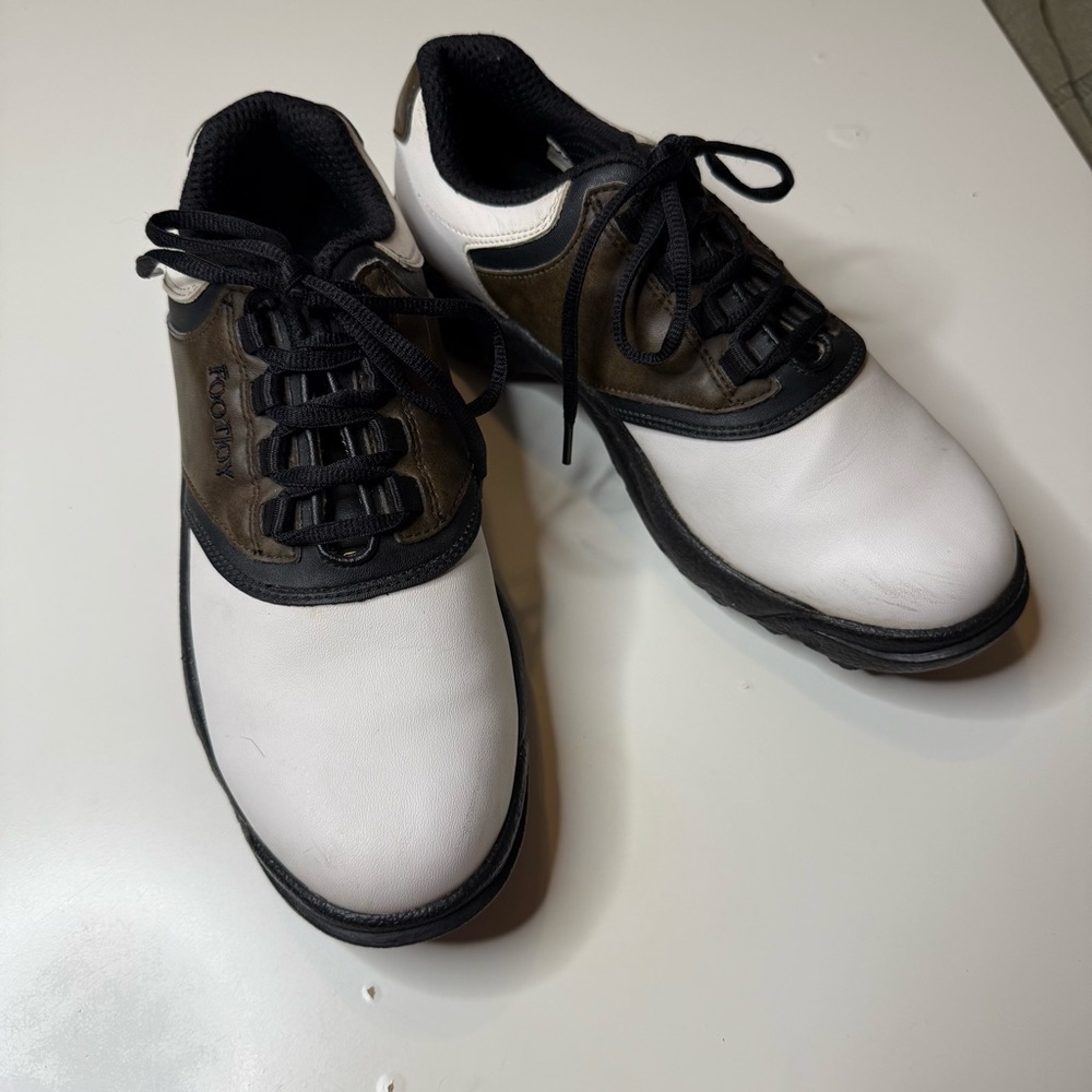 FootJoy White and Brown Athletic Golf Shoes Cleats Size 7 GUC